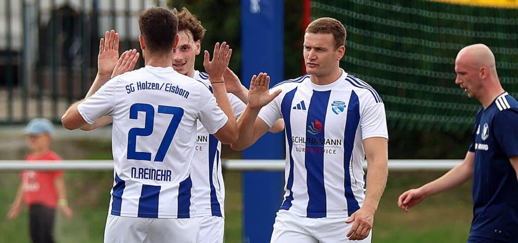 SG Holzen/Eisborn stutzt dem SV Arnsberg 09 im Eröffnungsspiel die Flügel