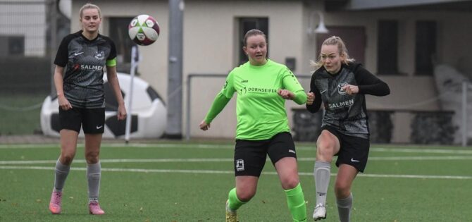 remblinghausen-setzen-frauen2526-galerie-stratmann