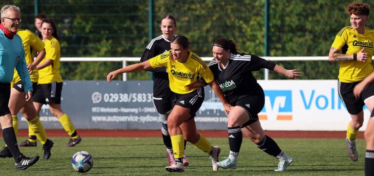 Galerie: TuS Voßwinkel - SG Bruchhausen/Niedereimer 0:0